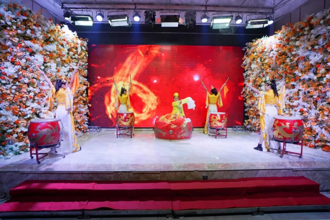 熱烈慶祝利通流體智慧產業園投產暨十六典圓滿成功
