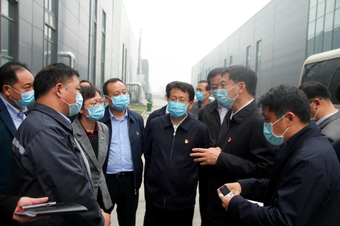 省服務企業復工復產工作專班關注利通復工復產工作