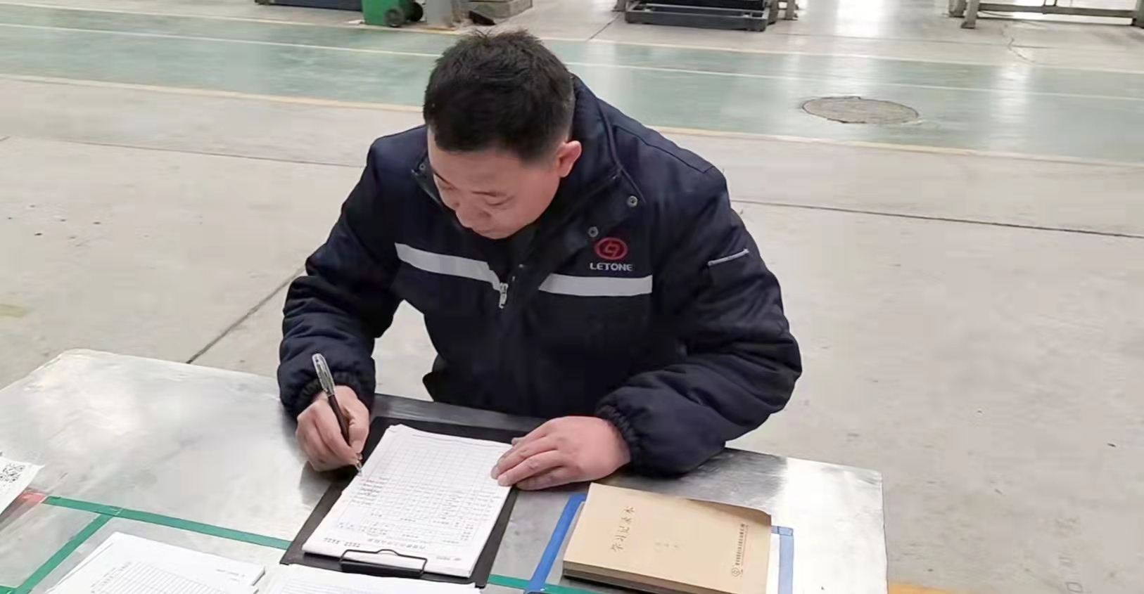 點滴精益 | 學思踐行 以精益生產為內核助力降本增效—軟二車間內管擠出班組